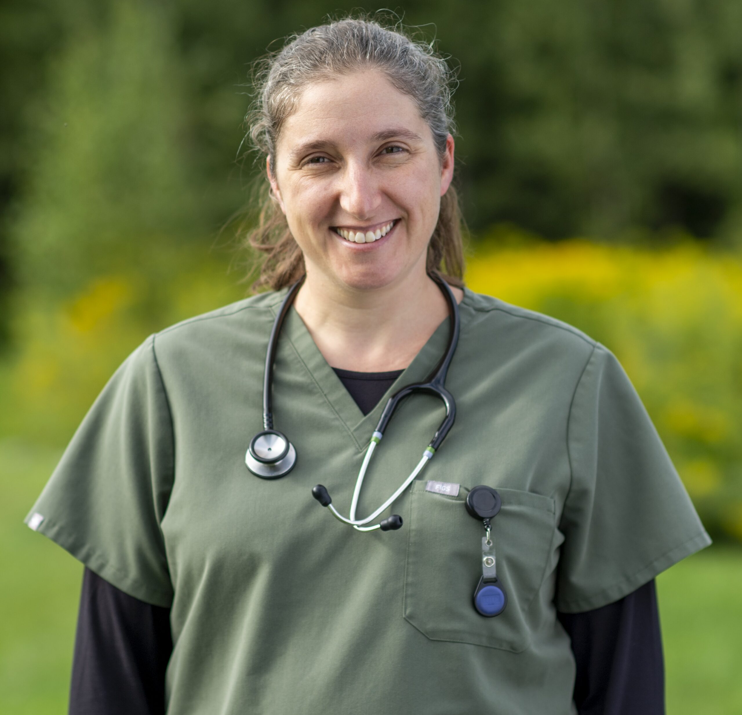 Burlington Emergency and Veterinary Specialists | logo in white bg